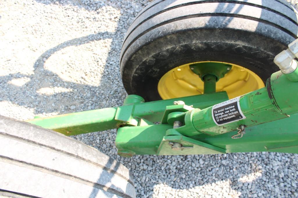 2011 John Deere 714 11 shank disc chisel