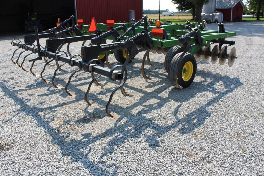 2011 John Deere 714 11 shank disc chisel