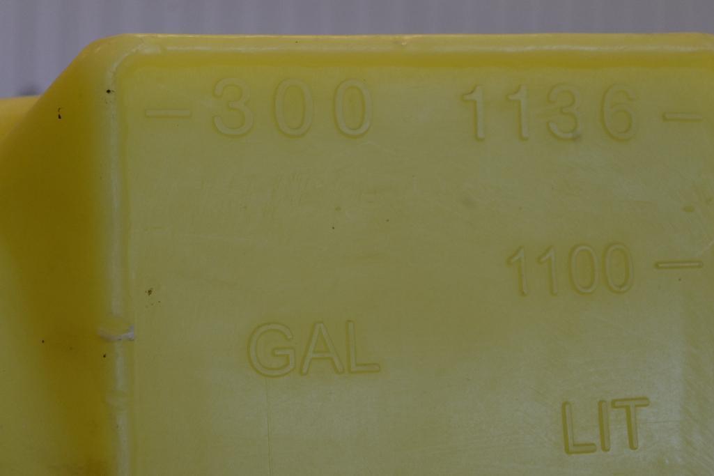 Fast 300 gal. front mount tank & mounting brackets