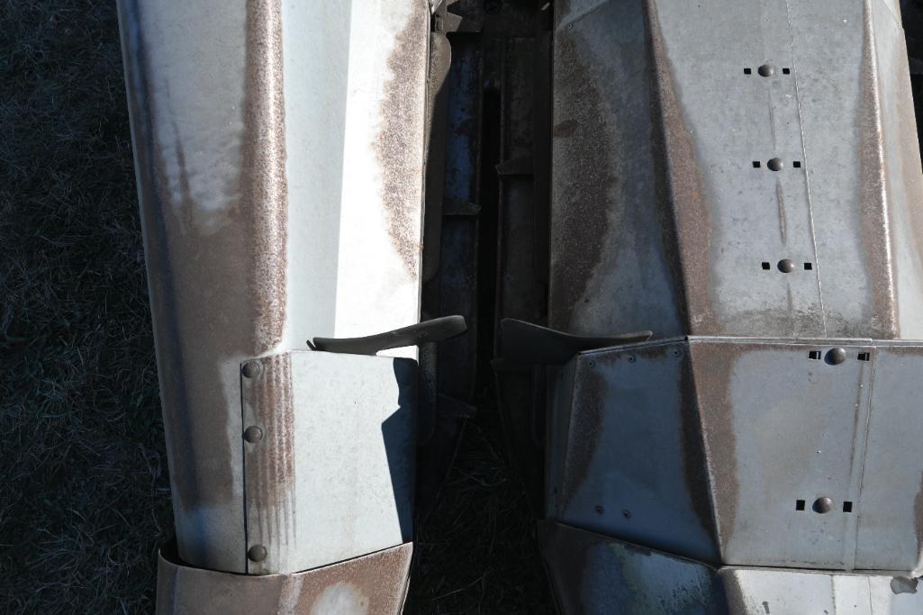 Agco 6 row 30" Hugger corn head