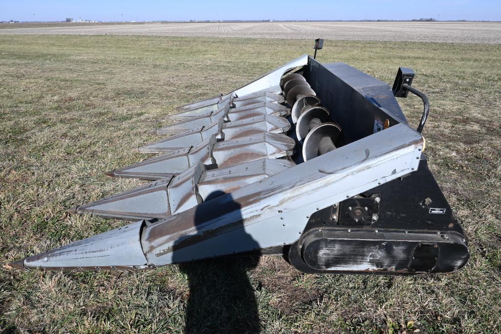Agco 6 row 30" Hugger corn head