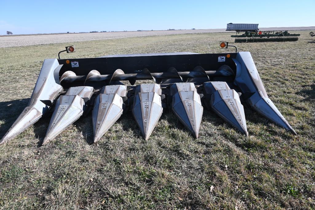 Agco 6 row 30" Hugger corn head