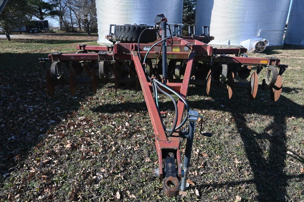 M&W 1465 7-shank disk ripper