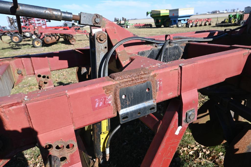 M&W 1465 7-shank disk ripper