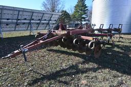 M&W 1465 7-shank disk ripper