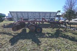 M&W 1465 7-shank disk ripper