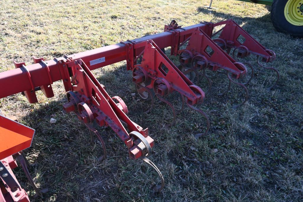 International 8 row 30" cultivator