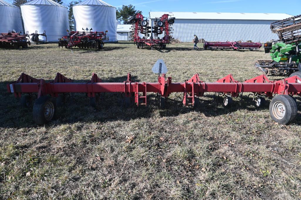 International 8 row 30" cultivator