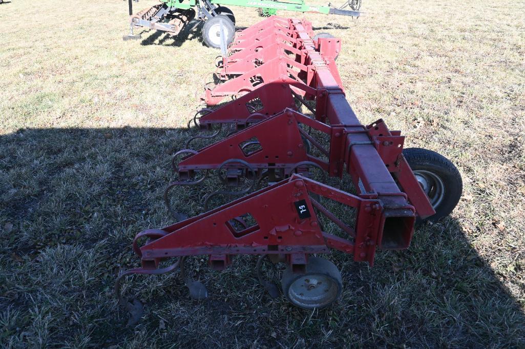 International 8 row 30" cultivator
