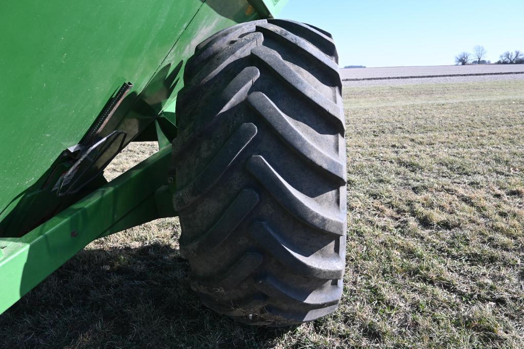 J&M 750 grain cart