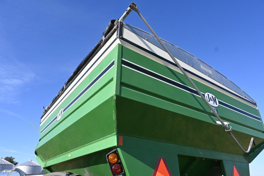 J&M 750 grain cart