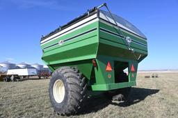 J&M 750 grain cart
