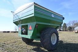 J&M 750 grain cart