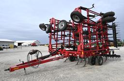 Case-IH 200 tiger-mate 42.6' field cultivator