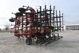 Case-IH 200 tiger-mate 42.6' field cultivator