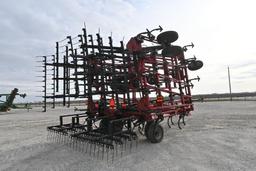 Case-IH 200 tiger-mate 42.6' field cultivator