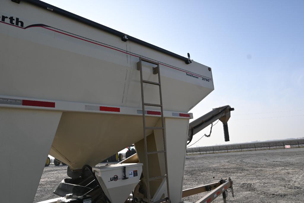Unverferth 3750 seed tender