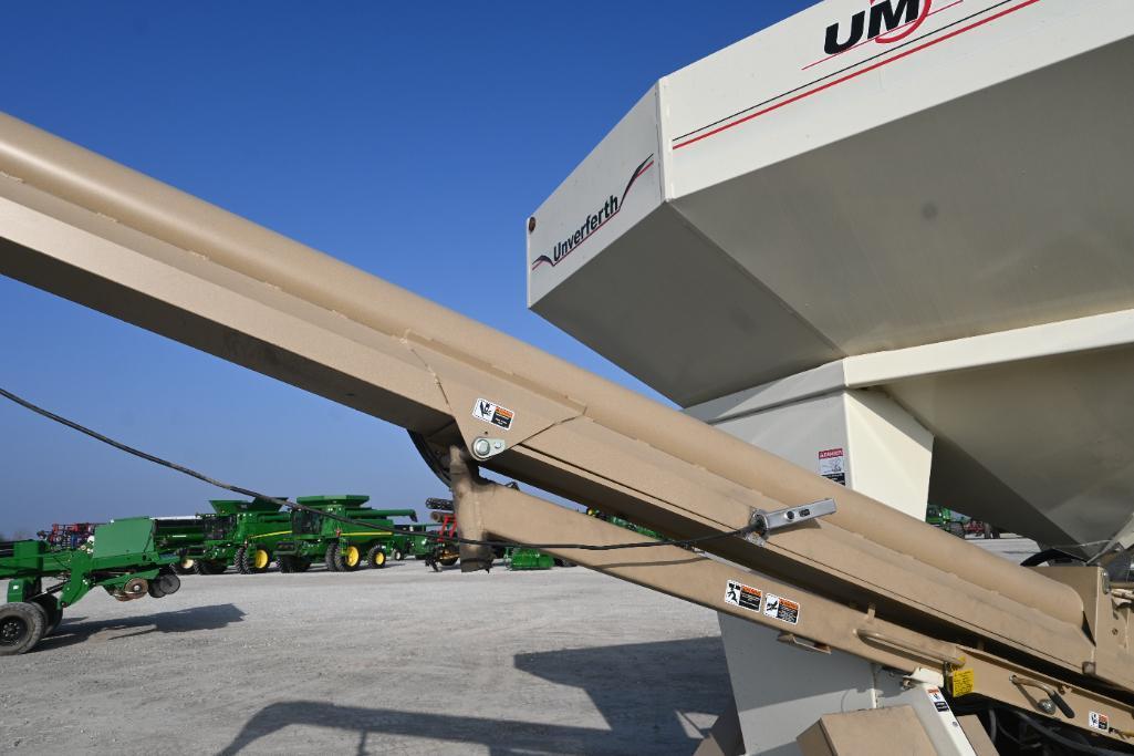 Unverferth 3750 seed tender