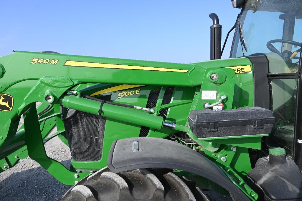 2019 John Deere 5100E MFWD tractor