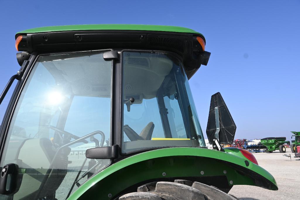 2019 John Deere 5100E MFWD tractor