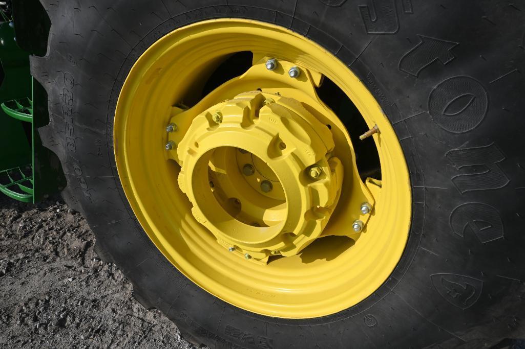 2019 John Deere 5100E MFWD tractor