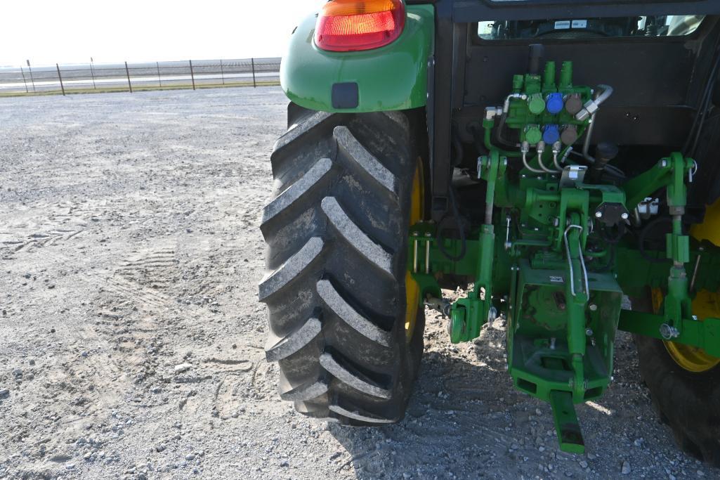 2019 John Deere 5100E MFWD tractor
