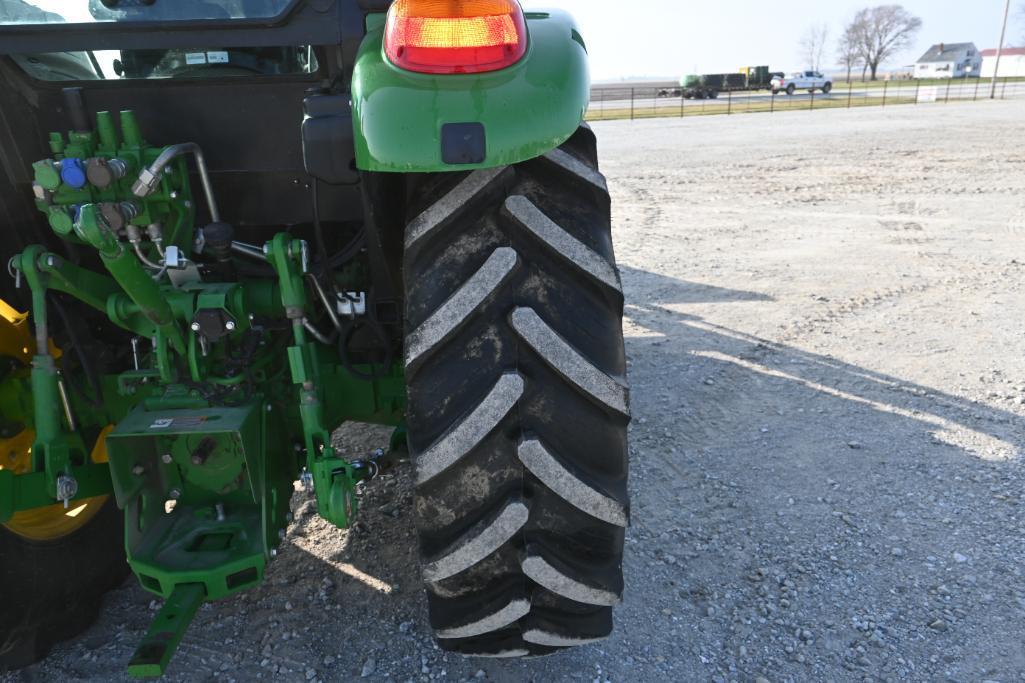 2019 John Deere 5100E MFWD tractor