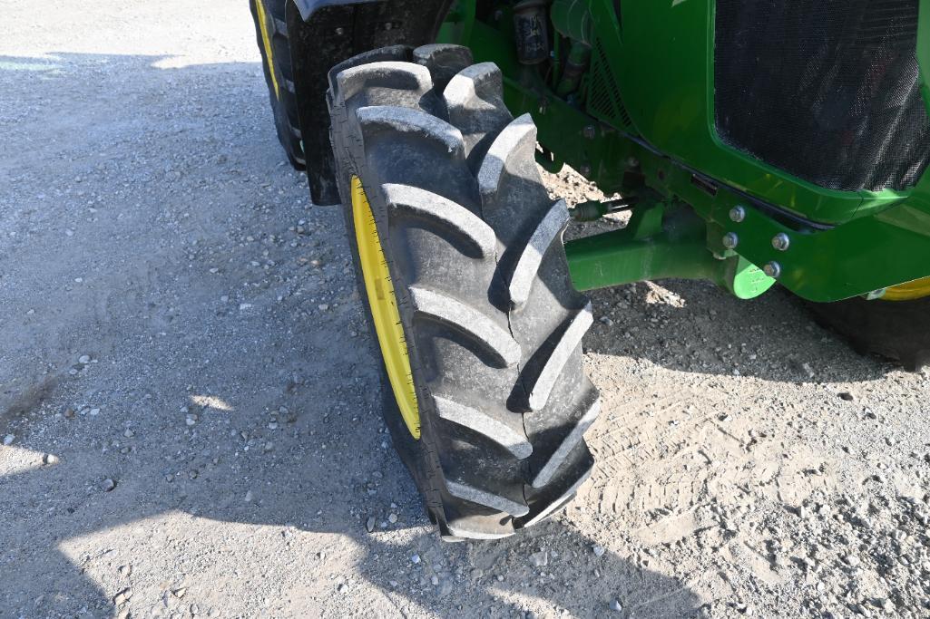 2019 John Deere 5100E MFWD tractor