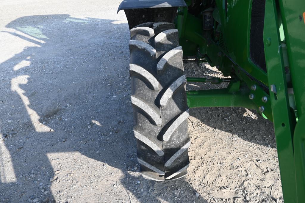 2019 John Deere 5100E MFWD tractor