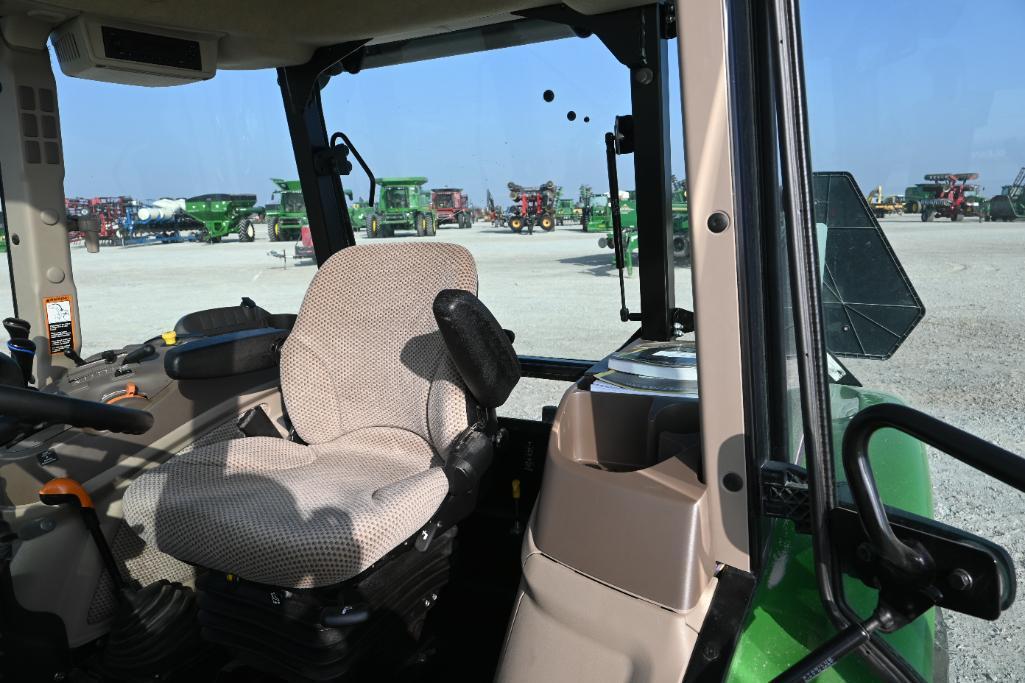 2019 John Deere 5100E MFWD tractor