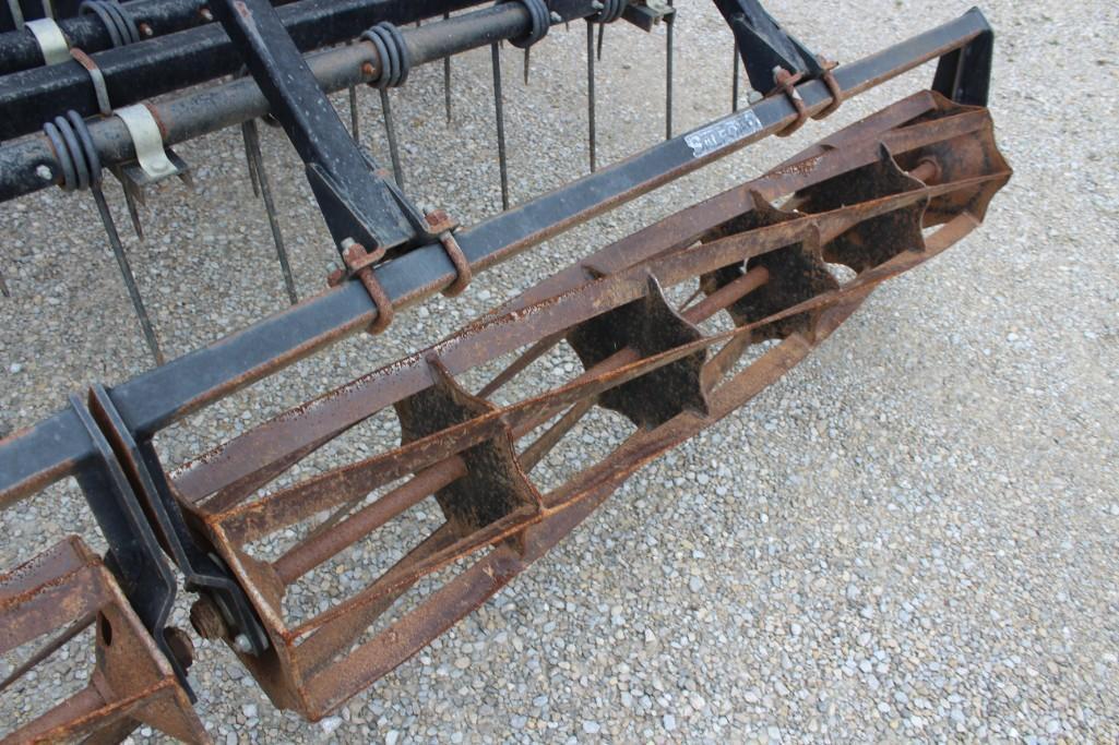 Salford 570 28' vertical tillage tool