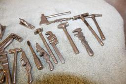 (23) Arcade Hand Tools