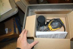 DeWalt Electric Orbit Sander