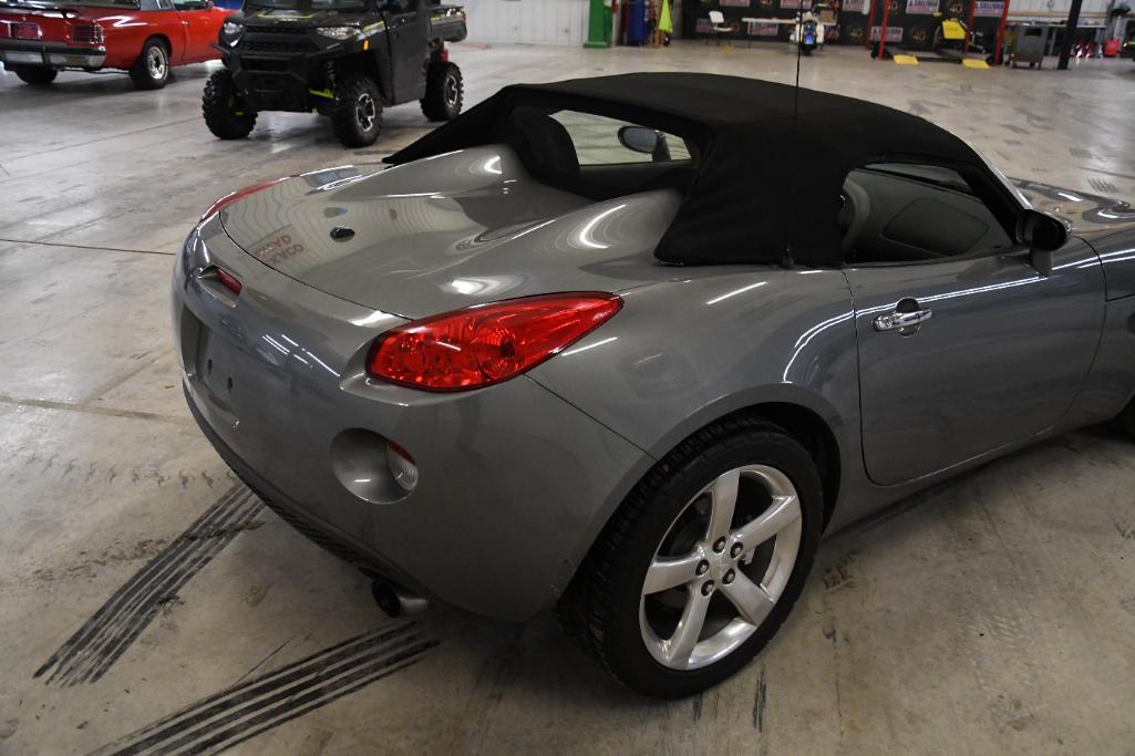 2006 Pontiac Solstice convertible