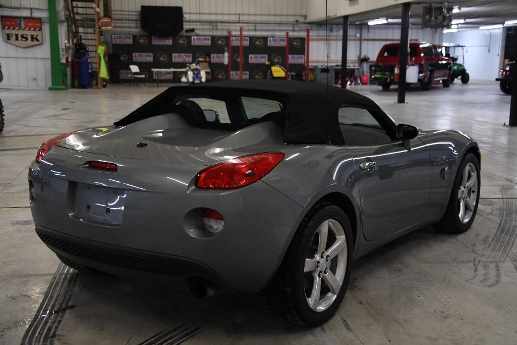 2006 Pontiac Solstice convertible