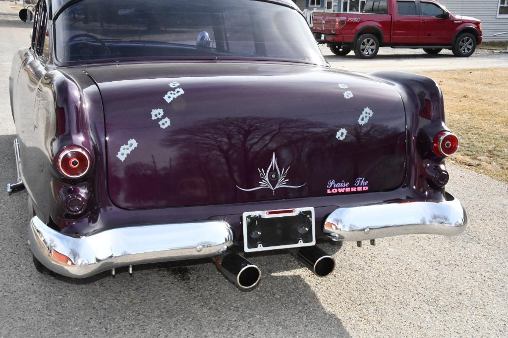 1955 Pontiac Chieftain