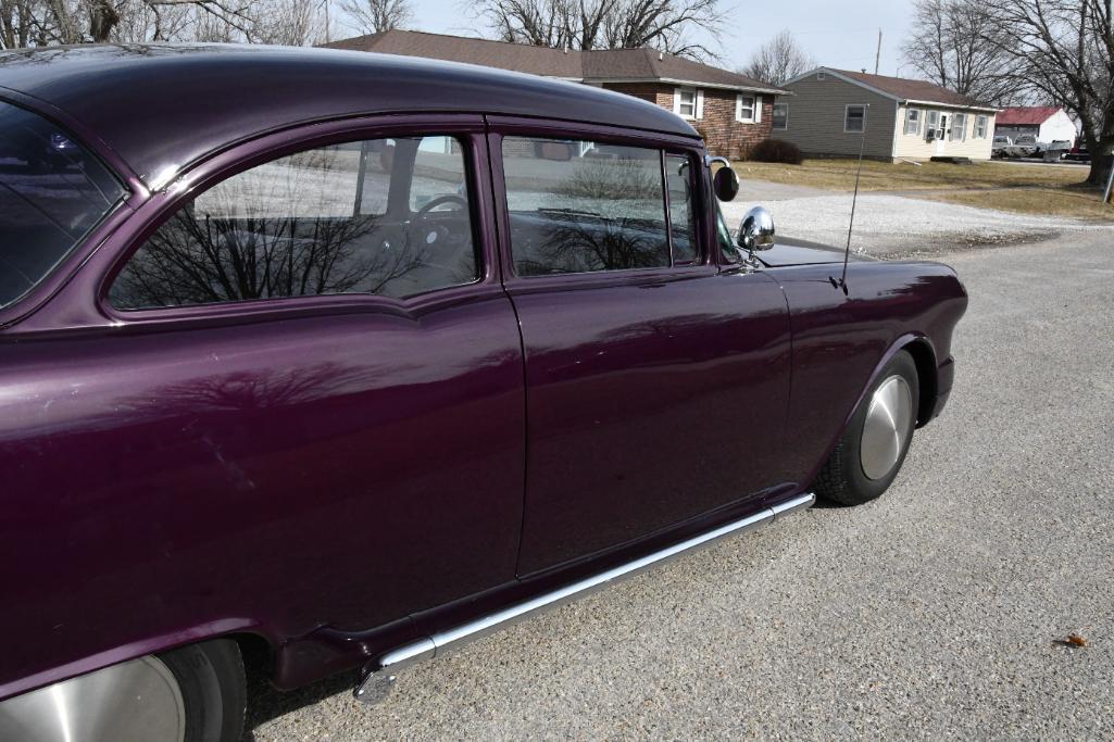 1955 Pontiac Chieftain