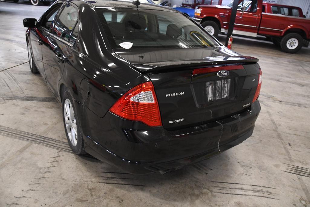 2012 Ford Fusion 4 door