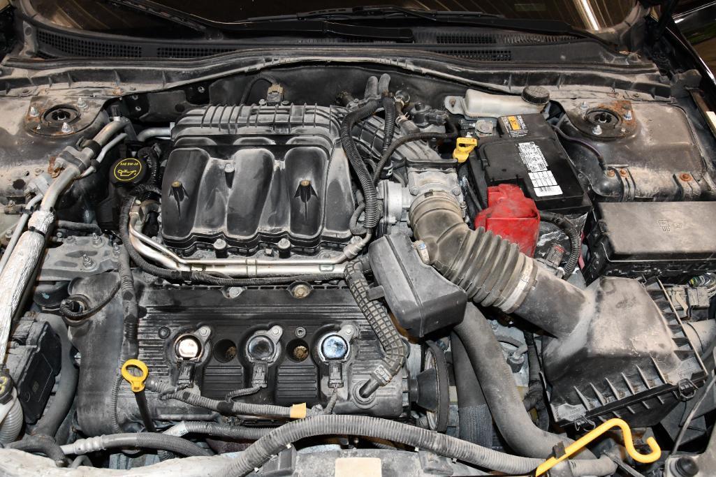 2012 Ford Fusion 4 door