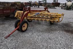 New Holland 258 5-bar hay rake