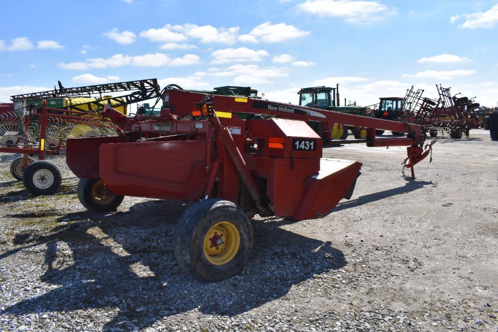New Holland 1431 mower conditioner