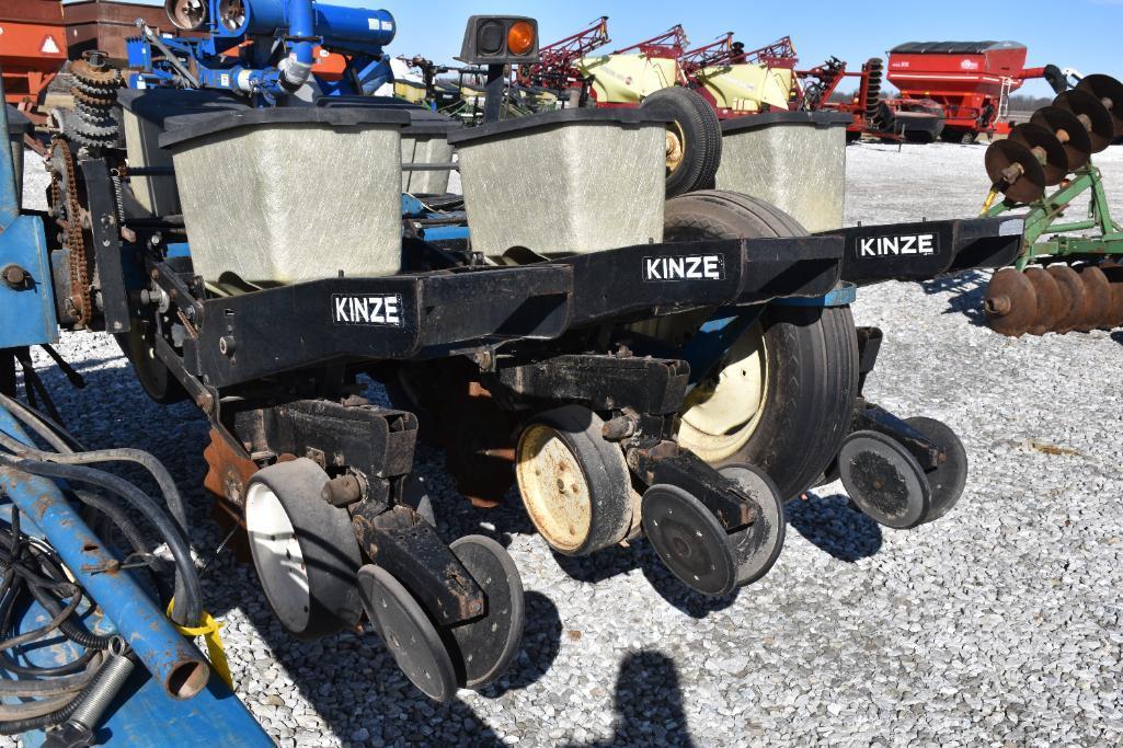 Kinze Econo Fold 12 row 30" planter