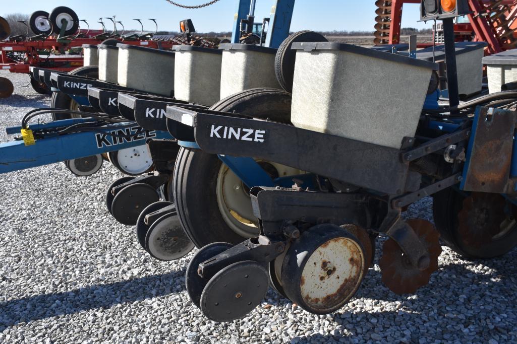 Kinze Econo Fold 12 row 30" planter