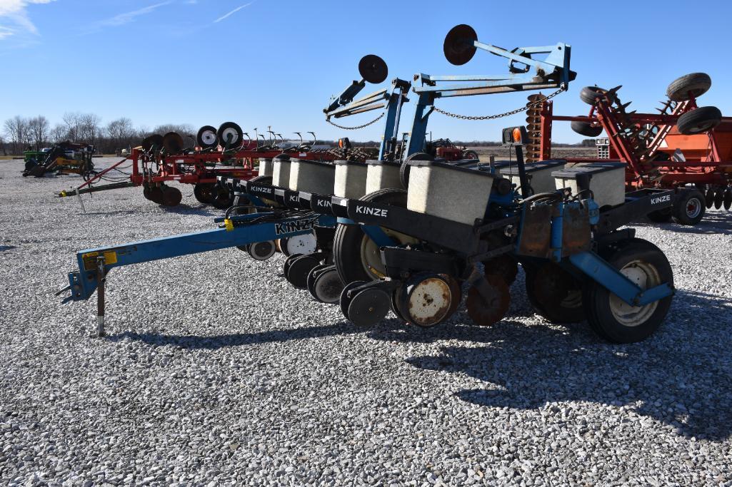 Kinze Econo Fold 12 row 30" planter