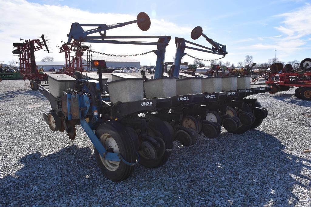 Kinze Econo Fold 12 row 30" planter