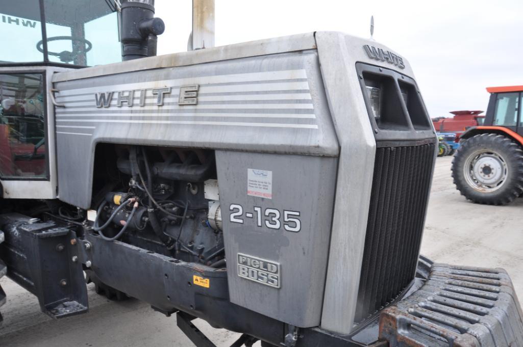 1977 White 2-135 2wd tractor