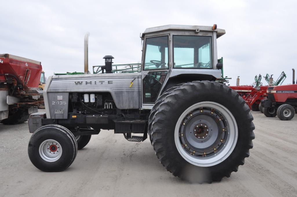 1977 White 2-135 2wd tractor