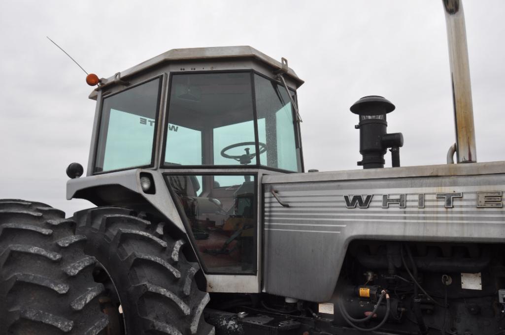 1977 White 2-135 2wd tractor