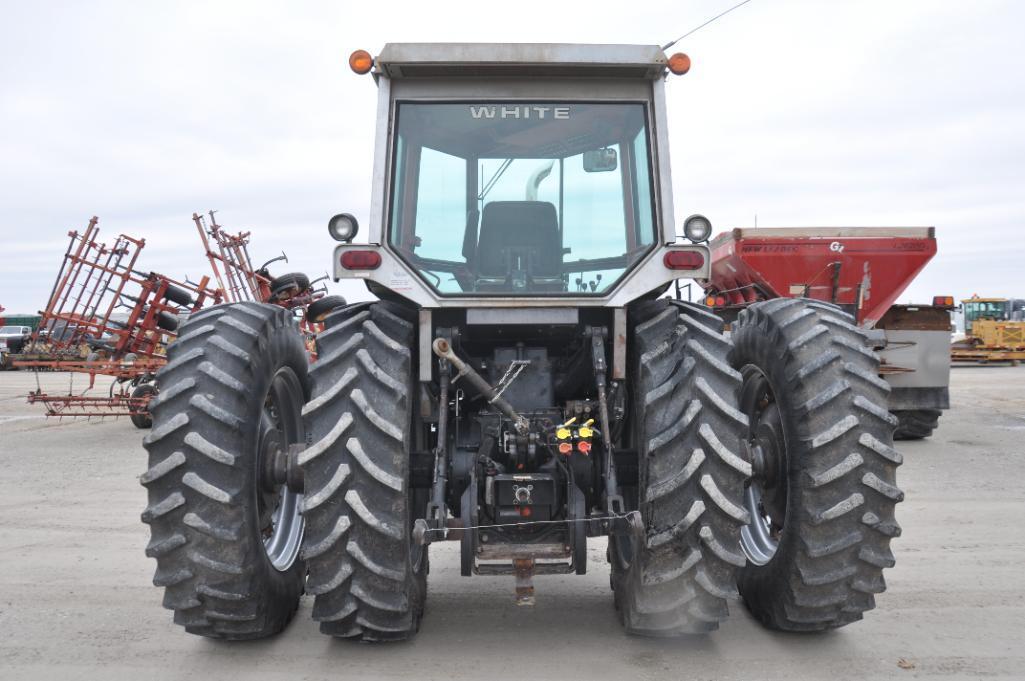 1977 White 2-135 2wd tractor