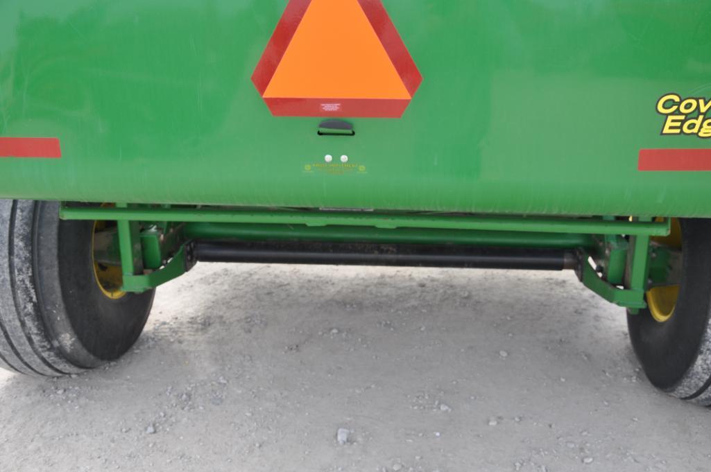 2007 John Deere 568 round baler
